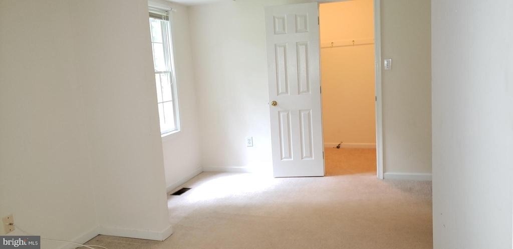 10316 Royal Road - Photo 20
