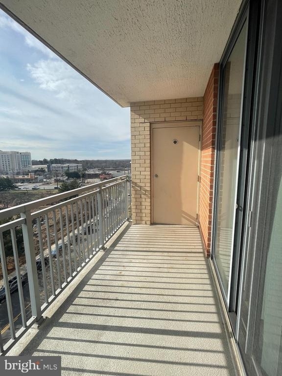 11710 Old Georgetown Road - Photo 23
