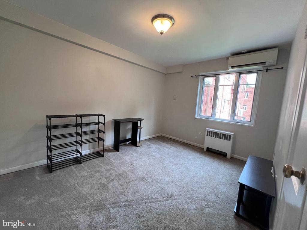 10413 Montrose Avenue - Photo 21