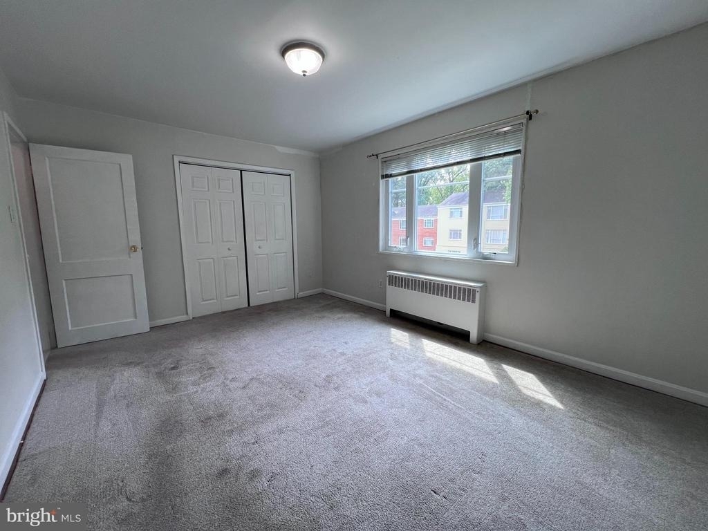 10413 Montrose Avenue - Photo 19