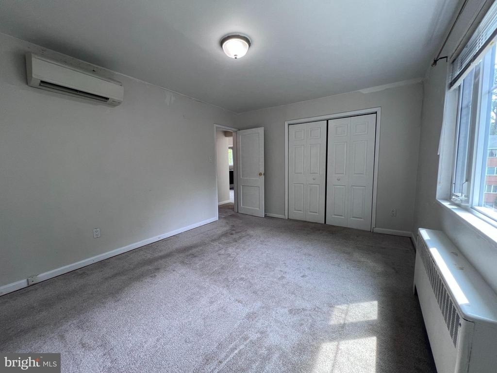 10413 Montrose Avenue - Photo 20