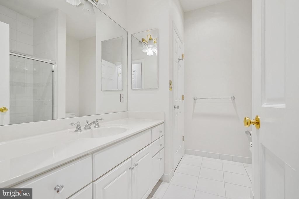 10810 Burbank - Photo 53