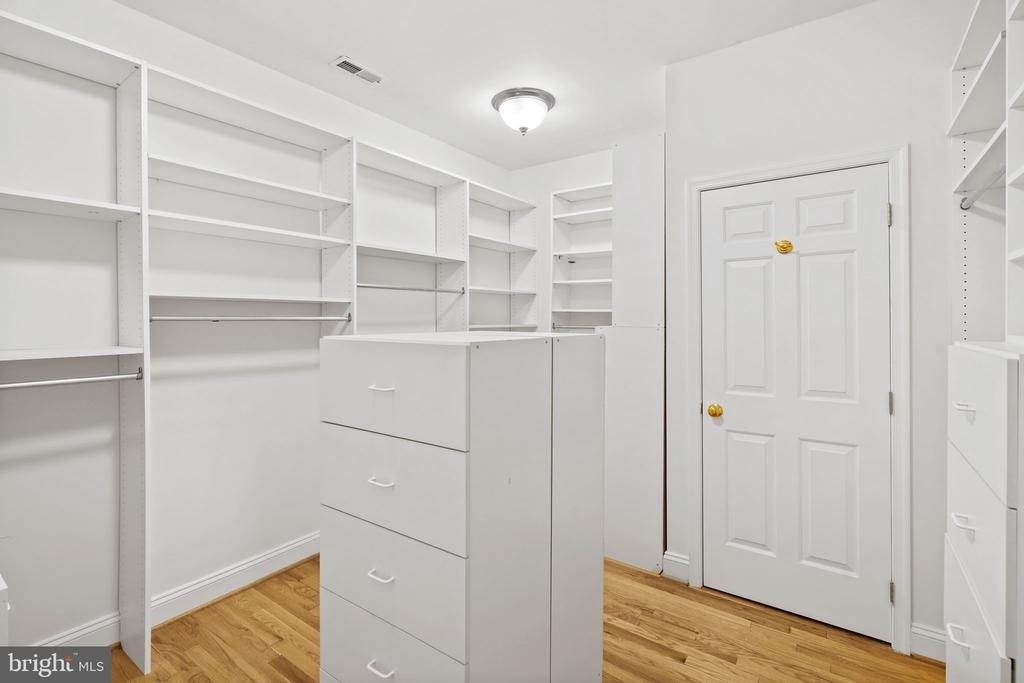 10810 Burbank - Photo 43