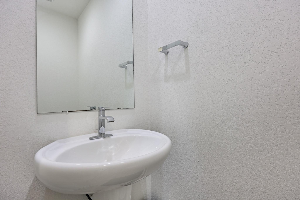 8340 Mimi Ln - Photo 21
