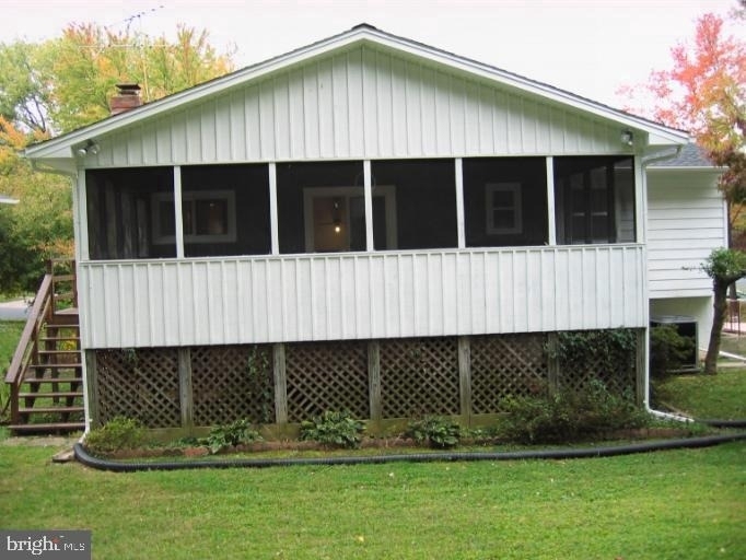 1010 Julian Place - Photo 10