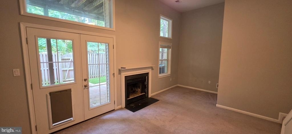 1353 Templeton Place - Photo 29