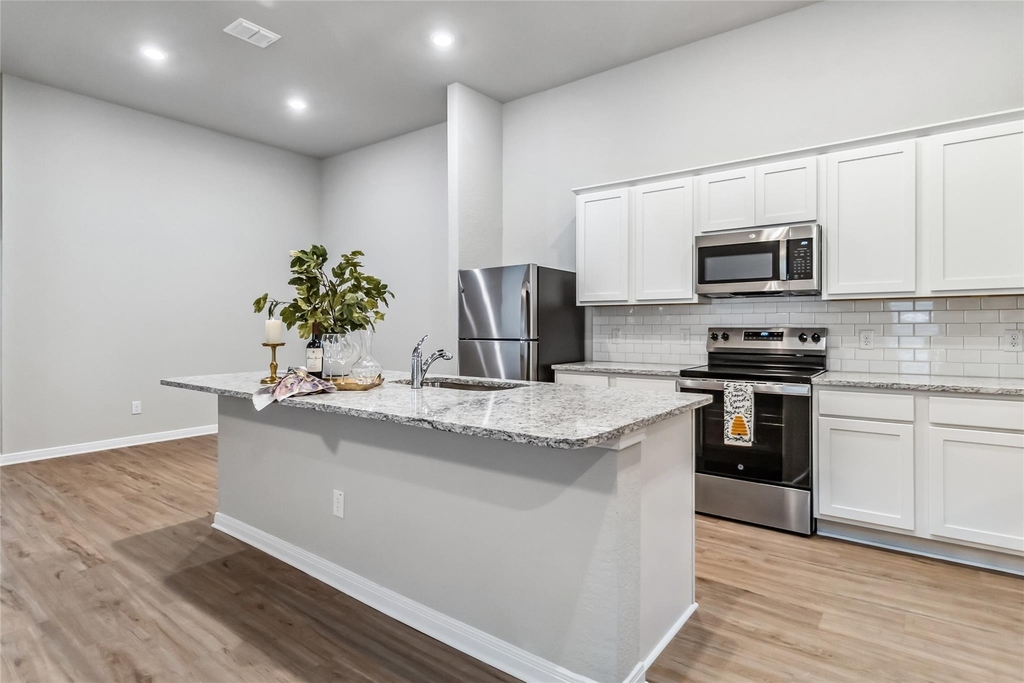 541 Caymus Dr - Photo 9
