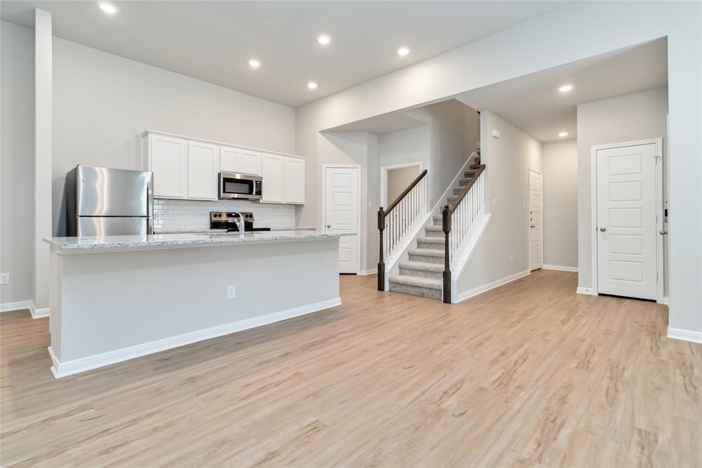 541 Caymus Dr - Photo 12