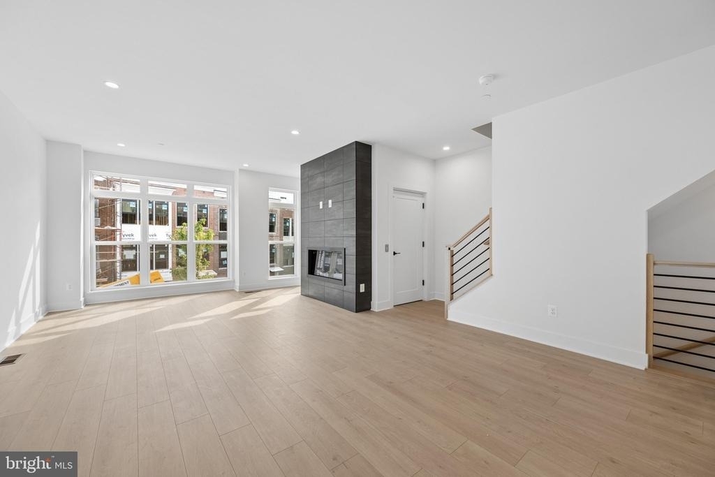 5609 Vermillion Cir - Photo 10