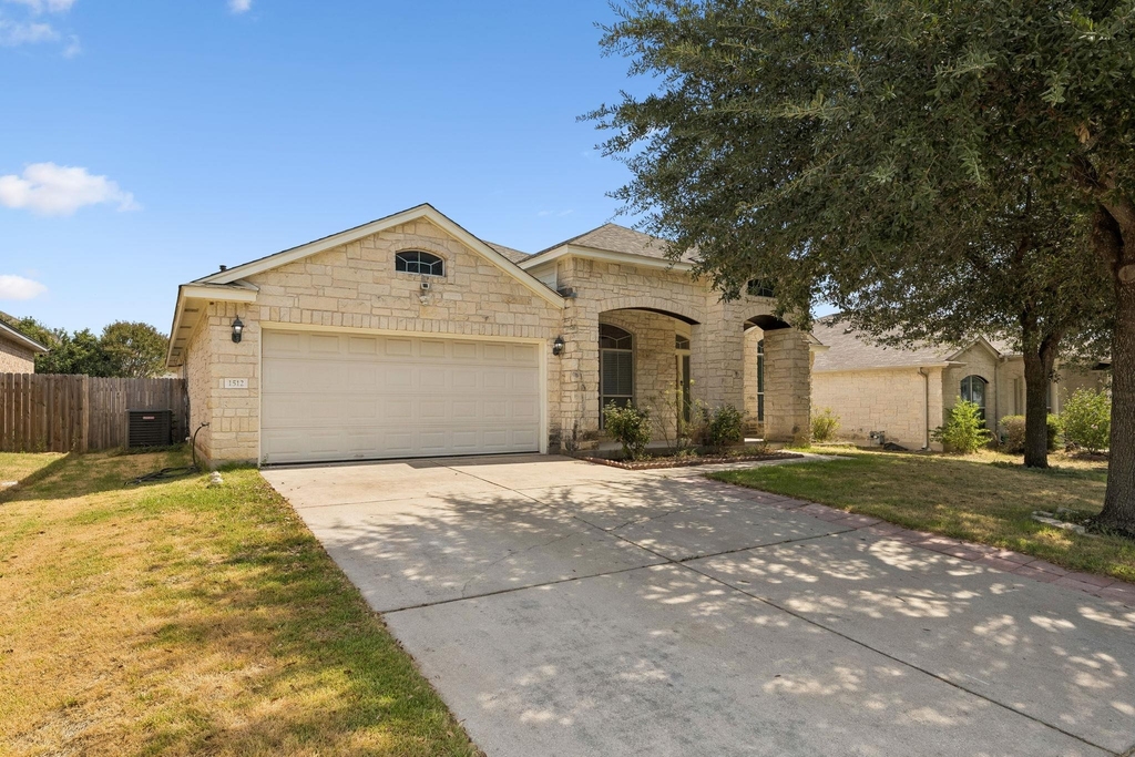 1512 Sweet Leaf Ln - Photo 1