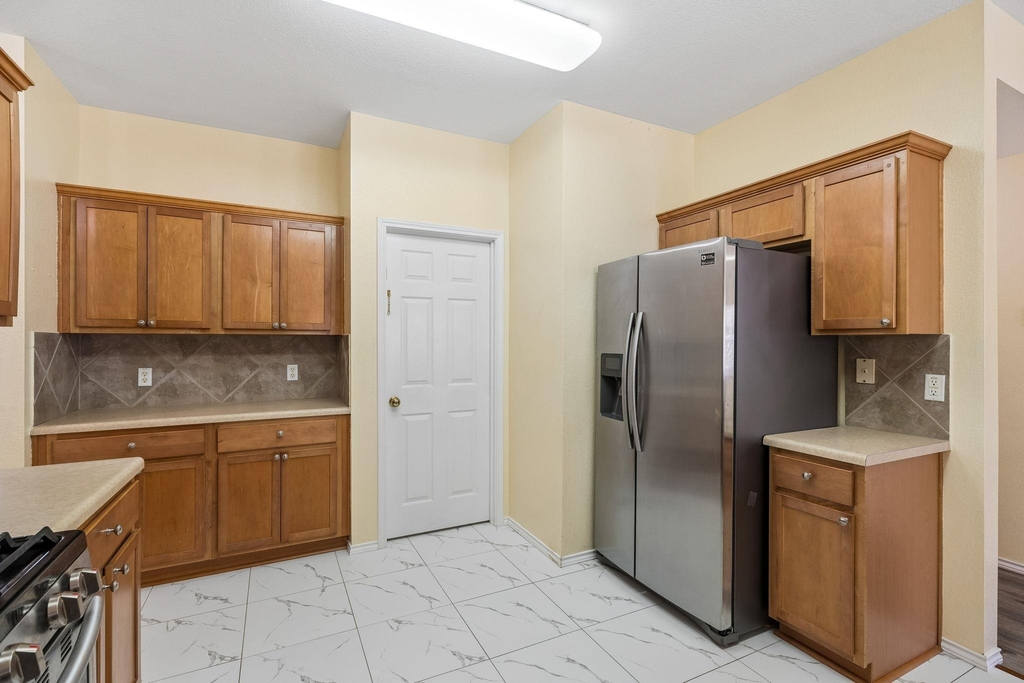 1512 Sweet Leaf Ln - Photo 17