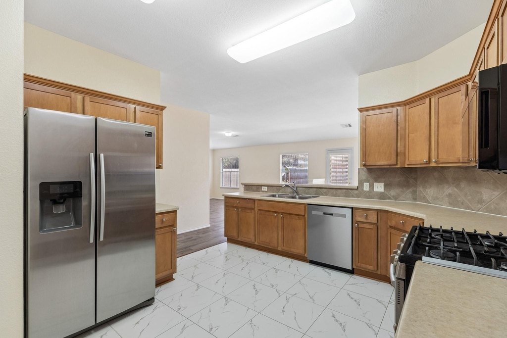 1512 Sweet Leaf Ln - Photo 16