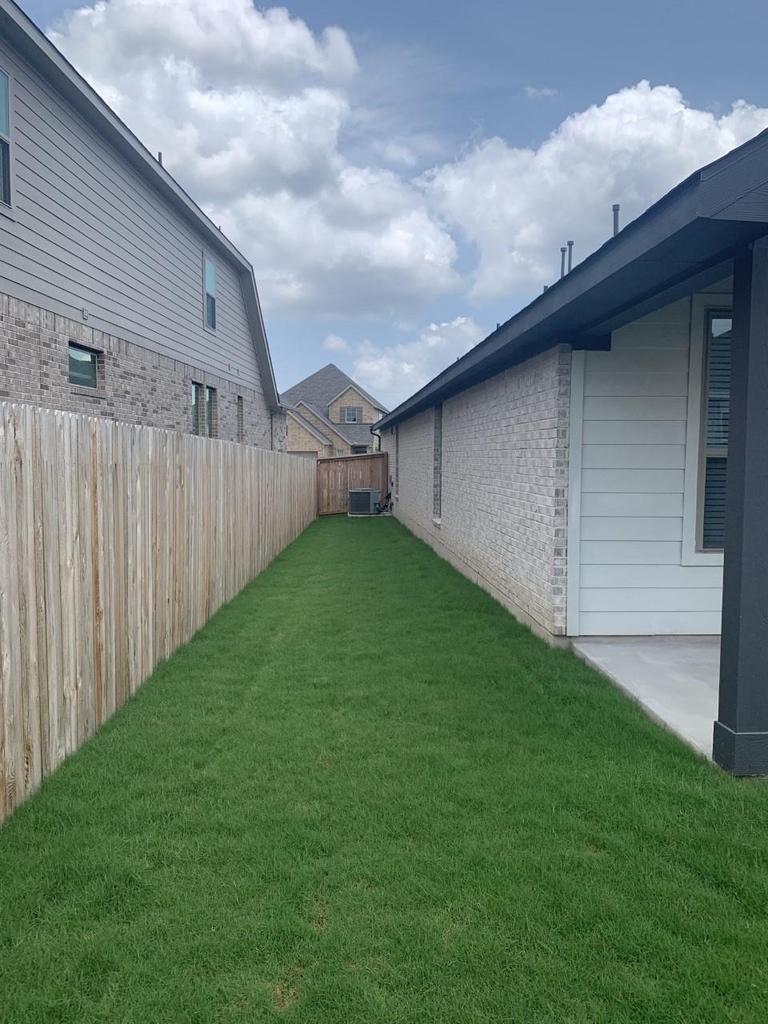 221 Rosebush Dr - Photo 13