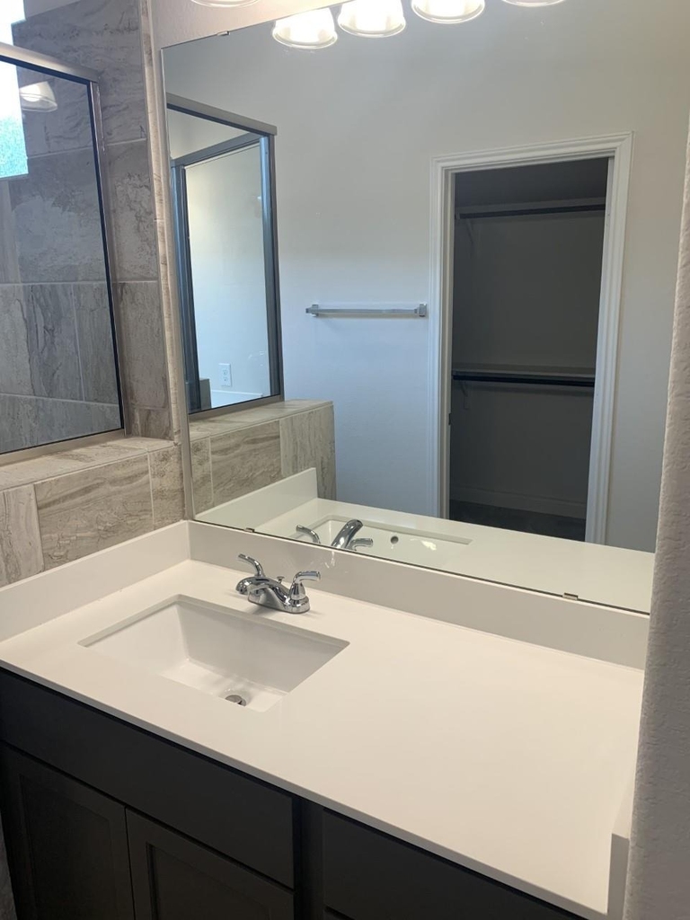 221 Rosebush Dr - Photo 8