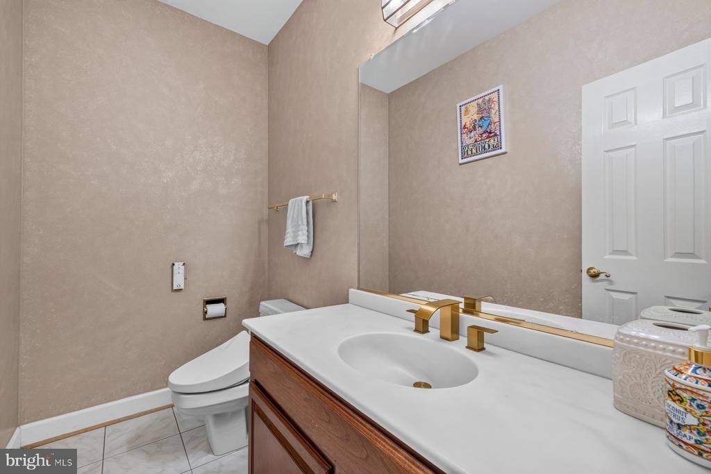 10117 Meyer Point Terrace - Photo 40