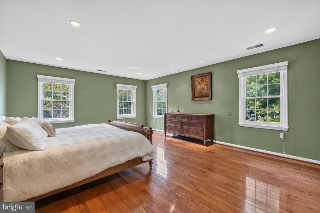 10117 Meyer Point Terrace - Photo 28