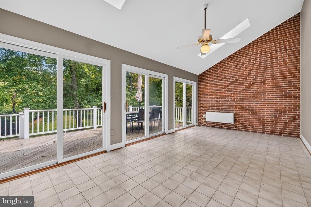 10117 Meyer Point Terrace - Photo 10