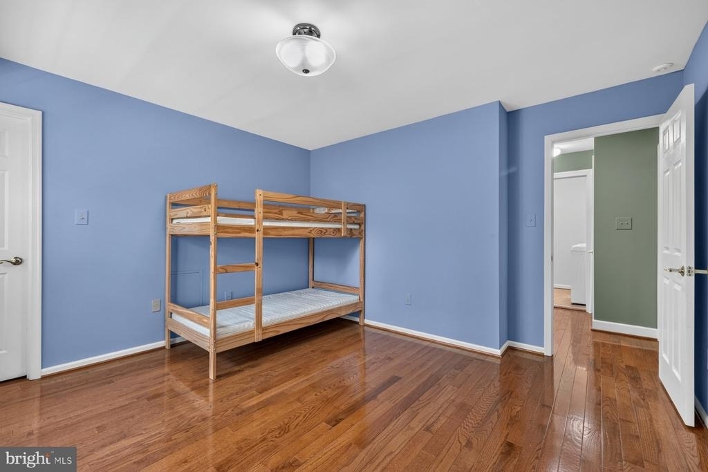 10117 Meyer Point Terrace - Photo 20