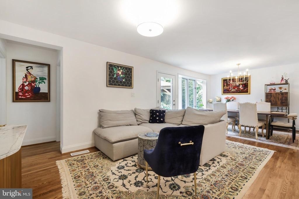 11214 Dewey Road - Photo 10