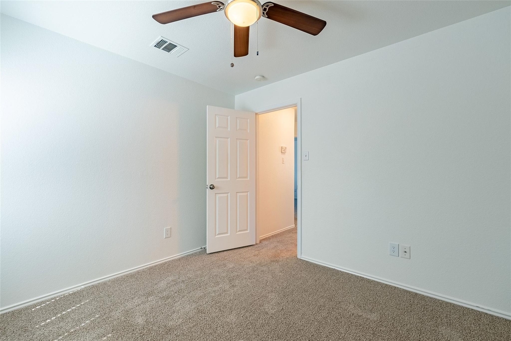 12905 Thomas Jefferson St - Photo 8
