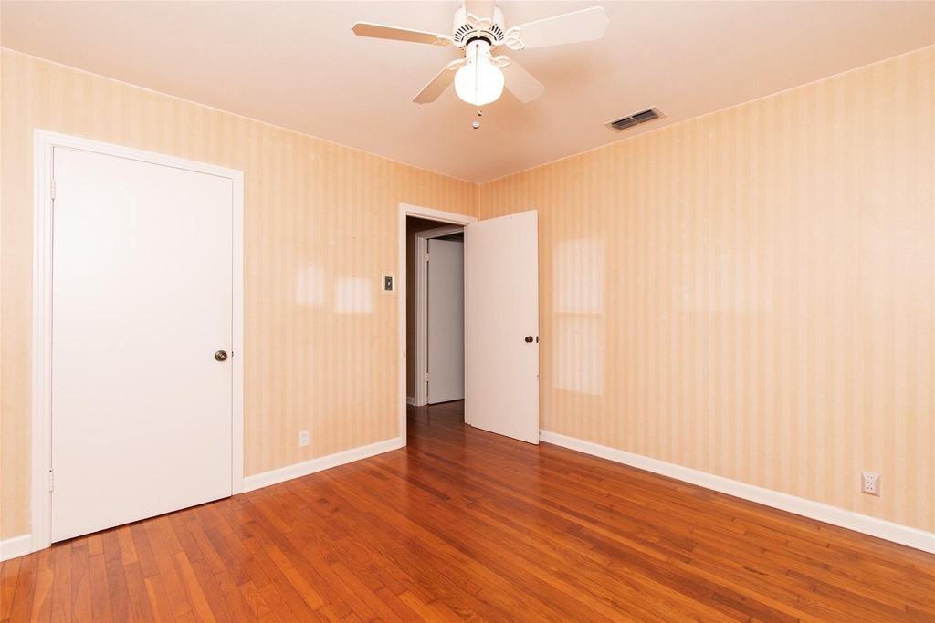 4510 Russell Dr - Photo 17
