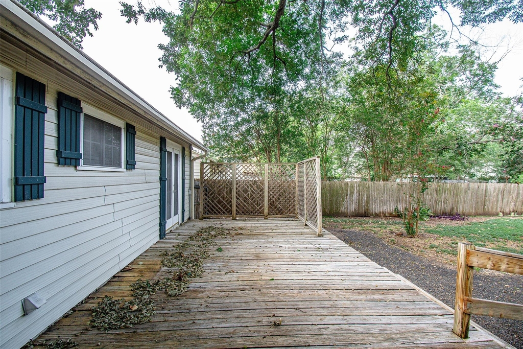 4510 Russell Dr - Photo 18