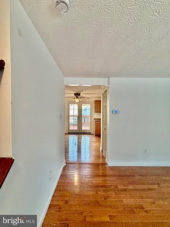 1234 Elm Grove Circle - Photo 4