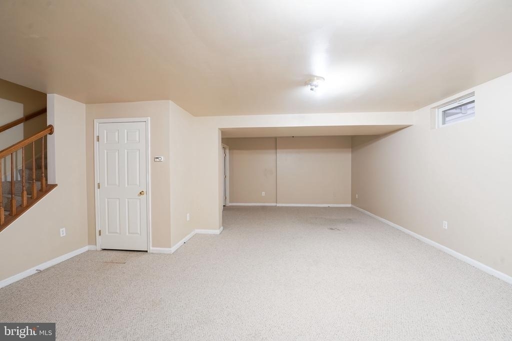 303 Highland Ridge Avenue - Photo 10