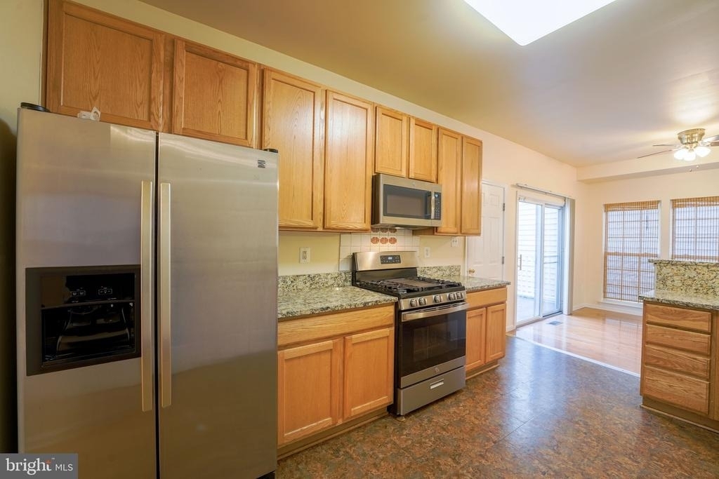 303 Highland Ridge Avenue - Photo 4