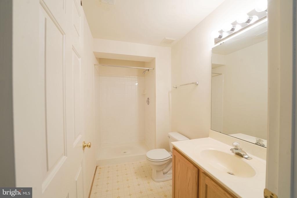 303 Highland Ridge Avenue - Photo 13