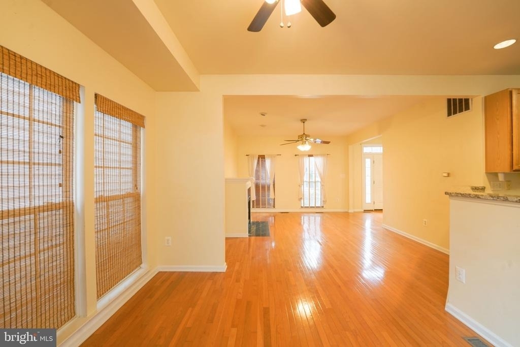 303 Highland Ridge Avenue - Photo 3