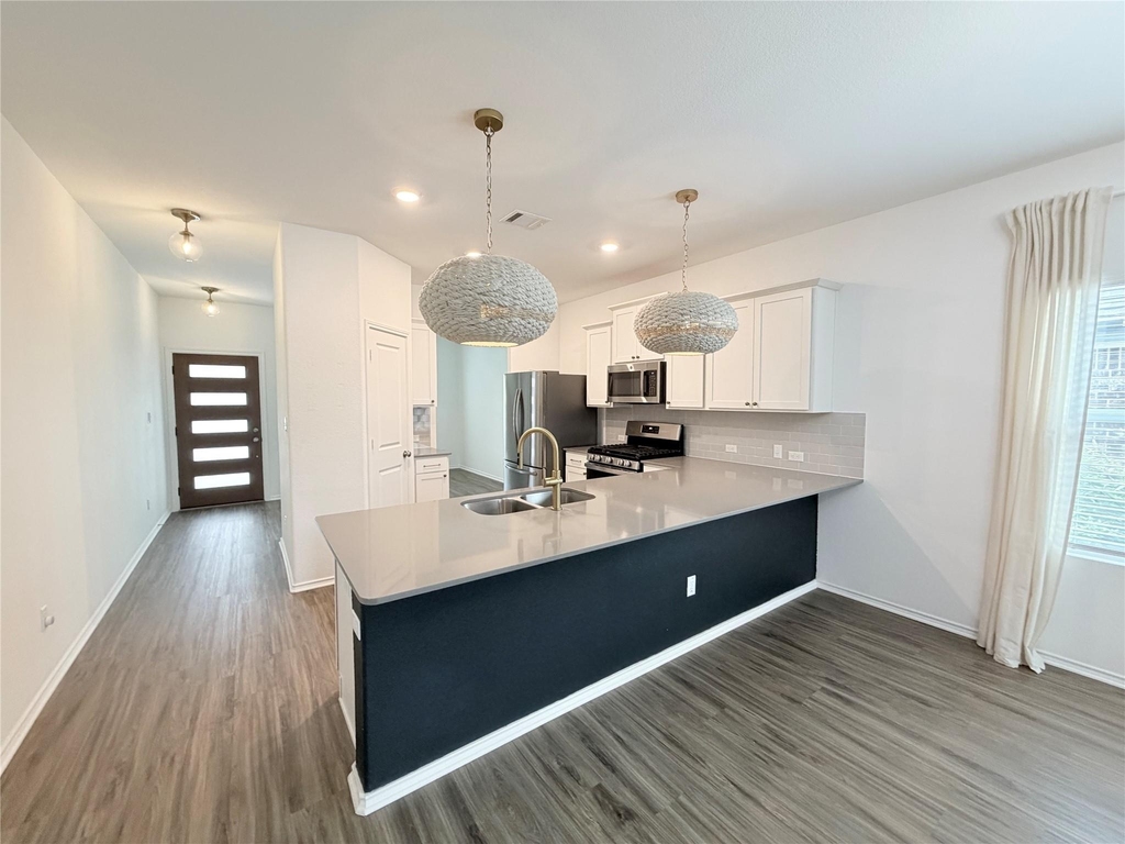 928 Legends Ln - Photo 9
