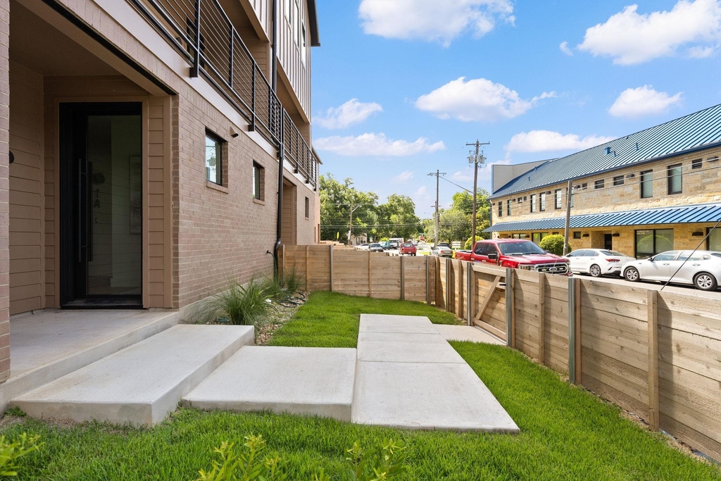 3528 Gonzales St - Photo 4