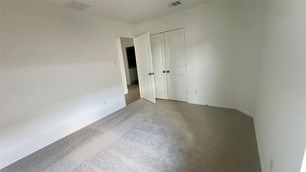1541 Boggy Creek Ranch Rd - Photo 18