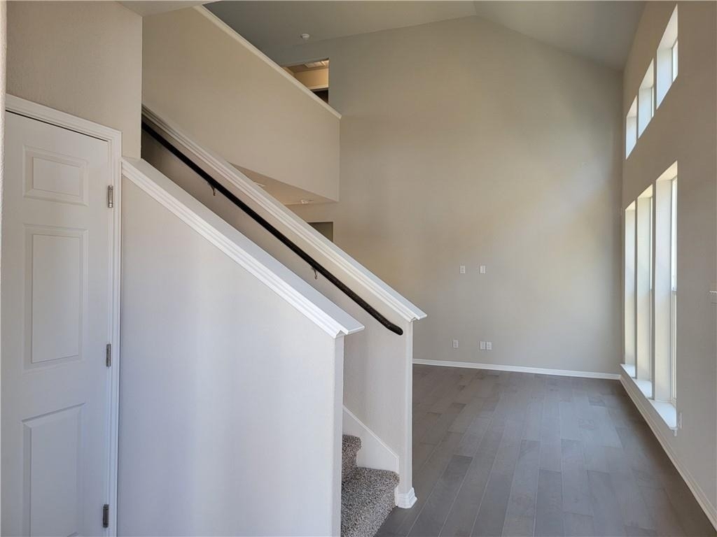 12813 Gilliland Ln - Photo 4