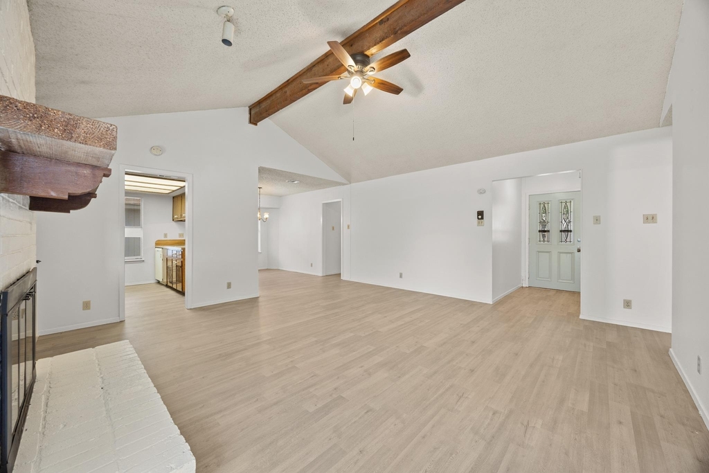 800 E Central Dr - Photo 7