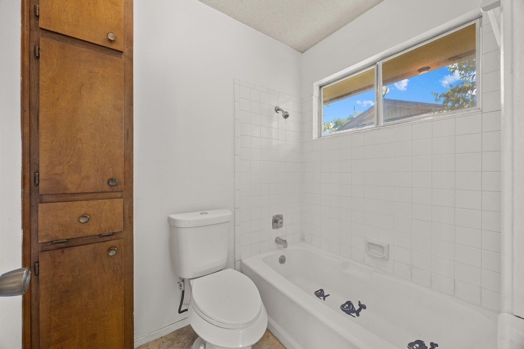 800 E Central Dr - Photo 15