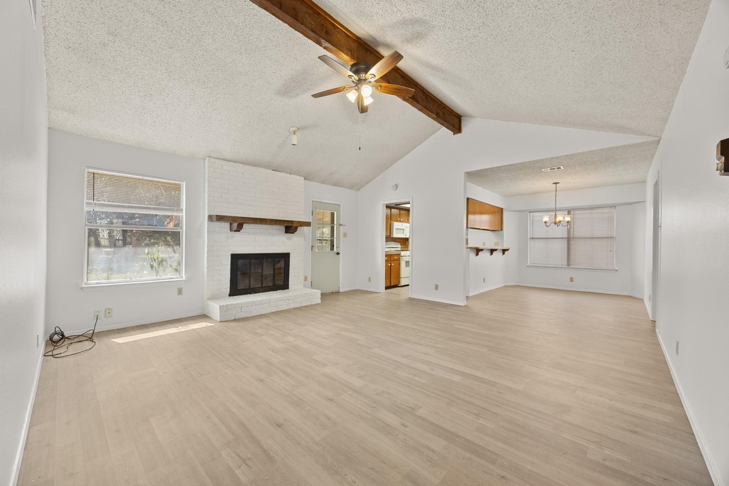 800 E Central Dr - Photo 6