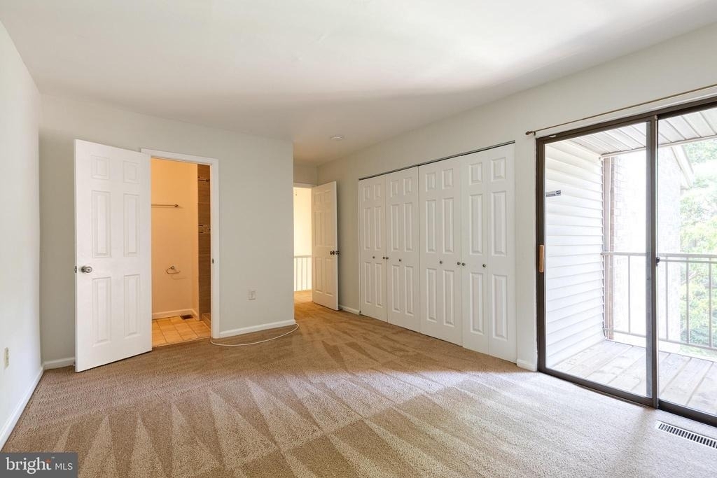 10564 Cross Fox Lane - Photo 17