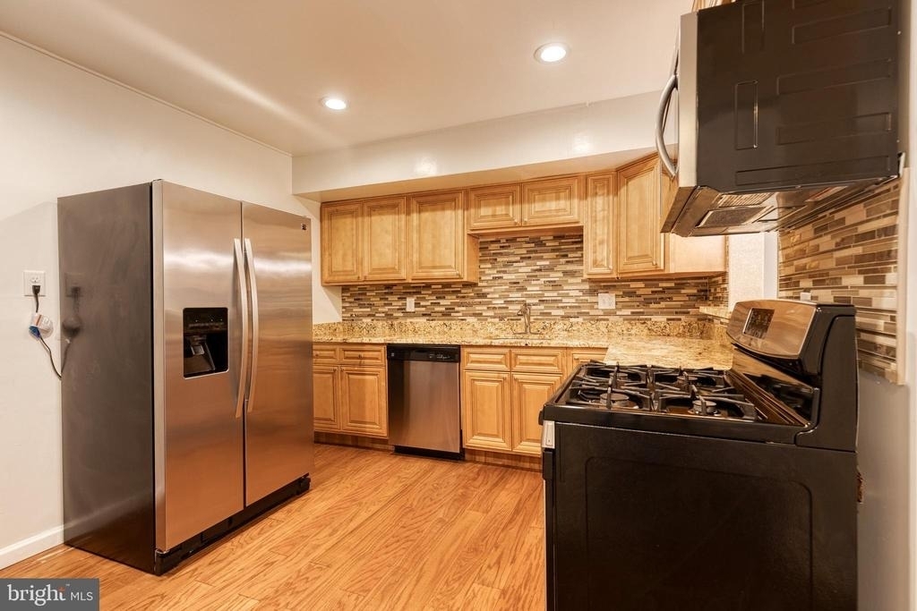 10564 Cross Fox Lane - Photo 7