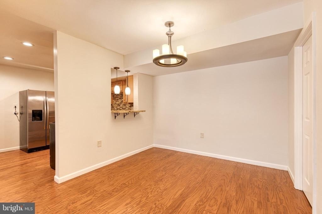 10564 Cross Fox Lane - Photo 5