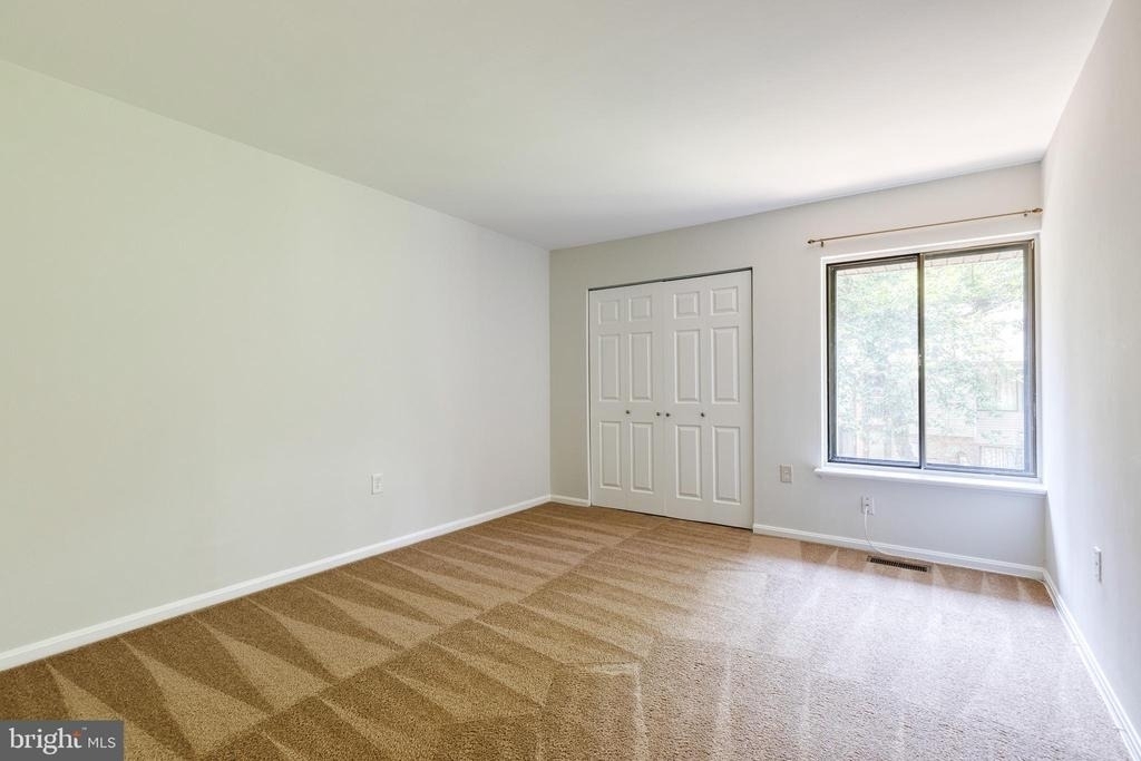 10564 Cross Fox Lane - Photo 12