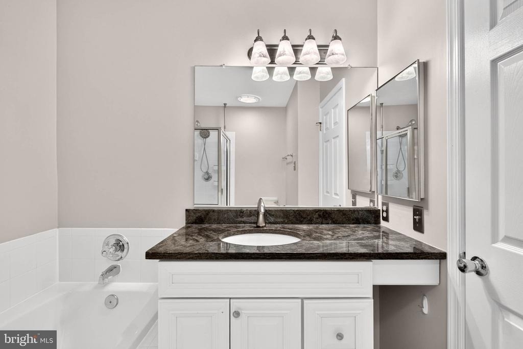 6311 Wind Rider Way - Photo 35