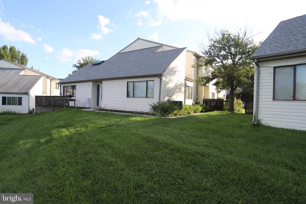 1709 Crimson Tree Way - Photo 27