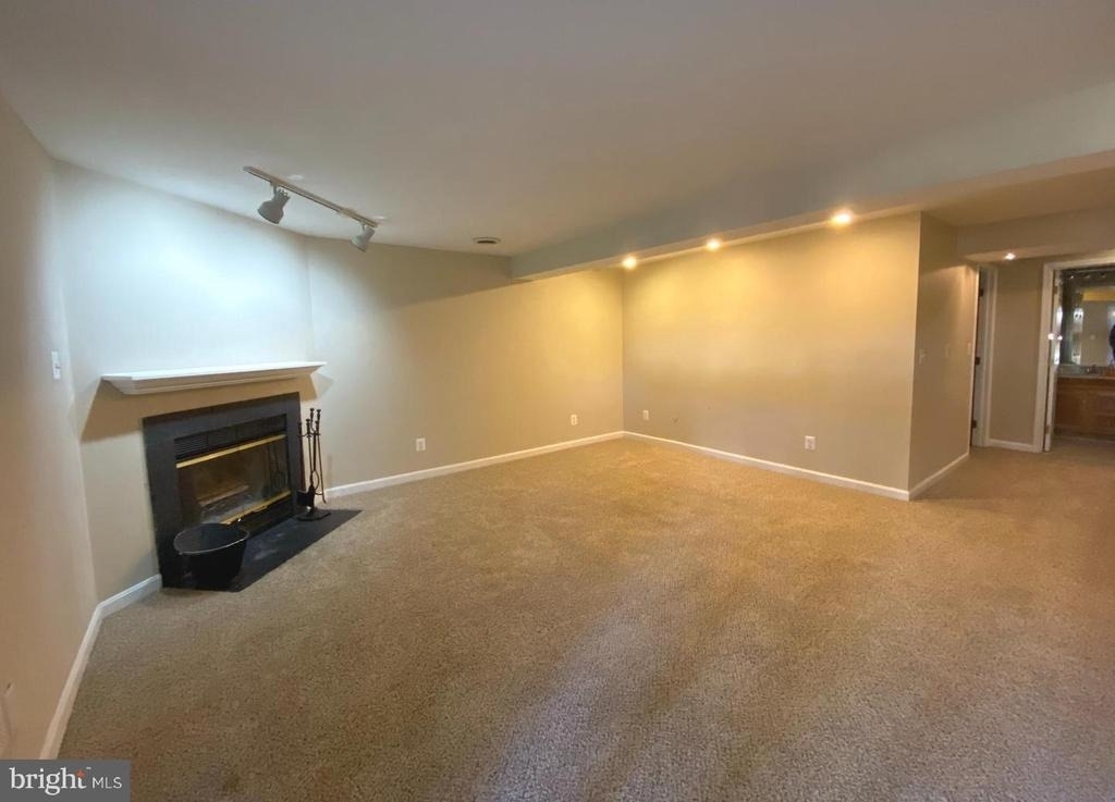 3358 Garrison Circle - Photo 19