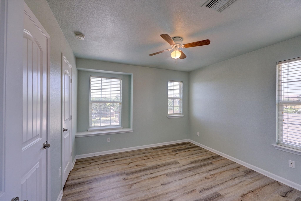 455 Gina Dr - Photo 29