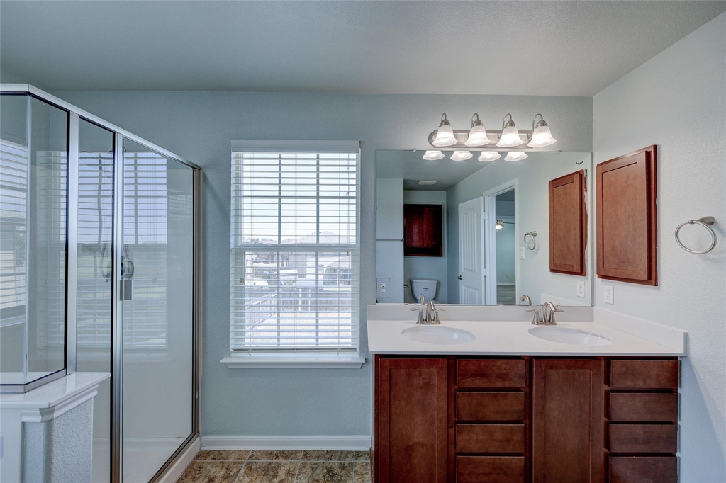 455 Gina Dr - Photo 25