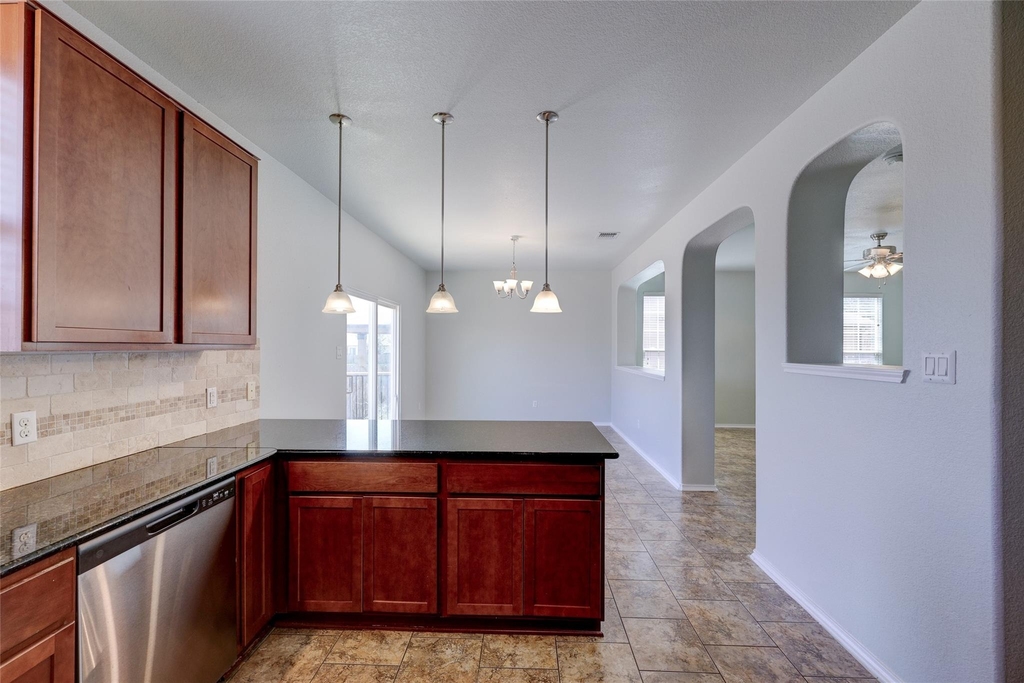 455 Gina Dr - Photo 17