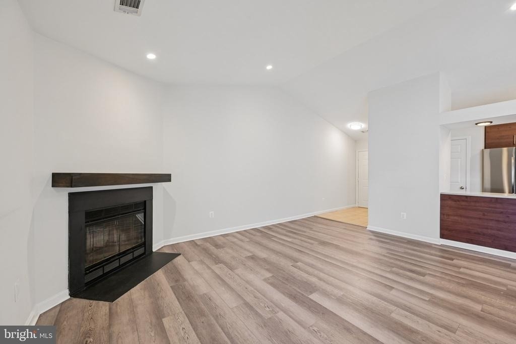 2104 Whitehall Road - Photo 6