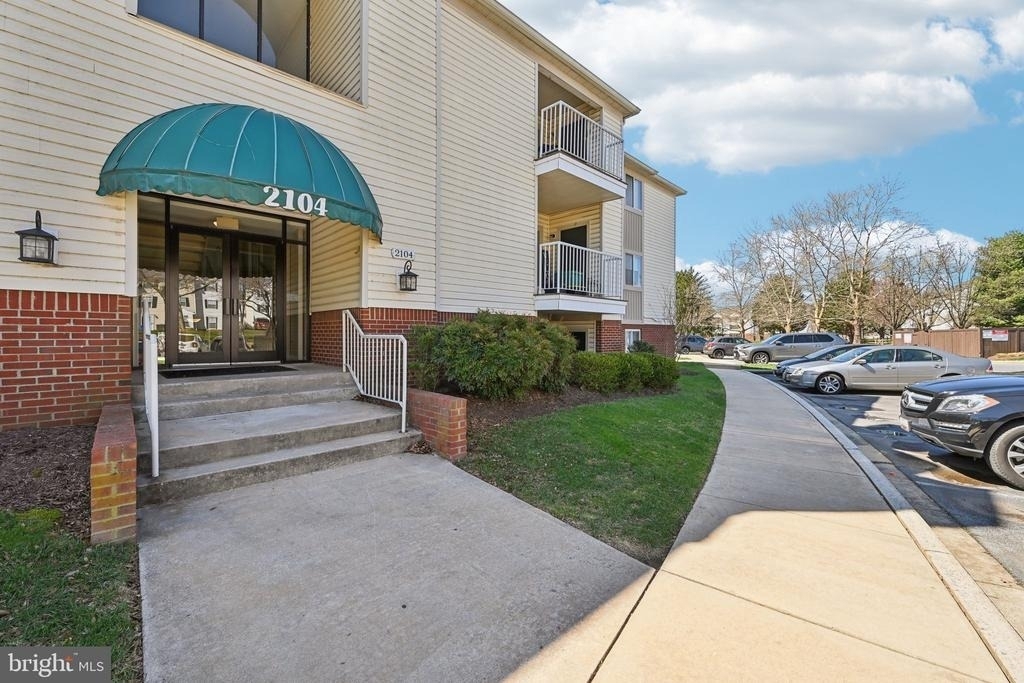2104 Whitehall Road - Photo 0